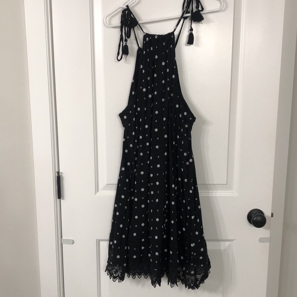 Dress - Picture 6 of 6